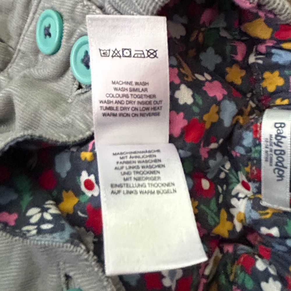 Baby Boden Gray Corduroy Bloomers Shorts - Picture 2 of 8